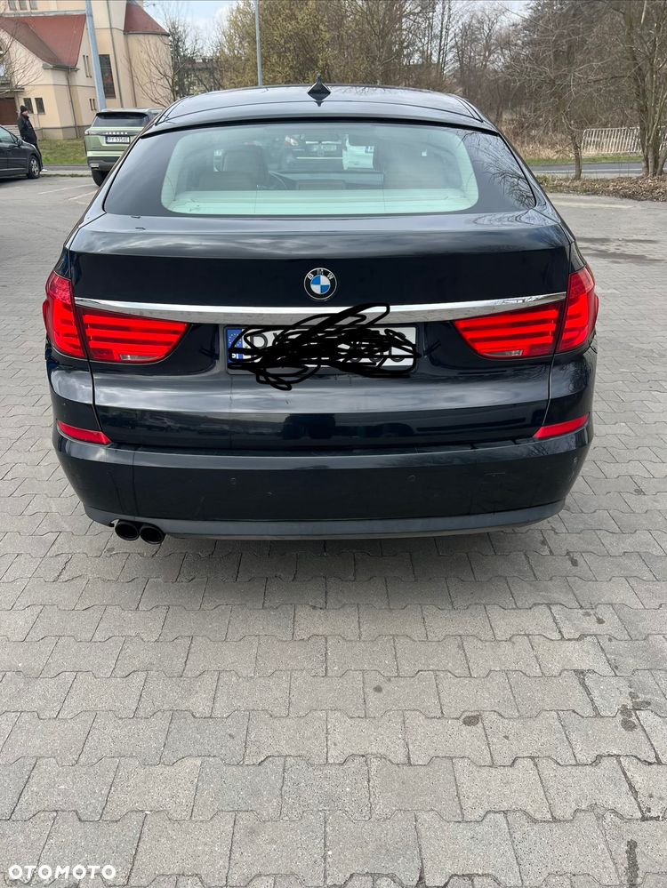BMW 5GT 530d - 13