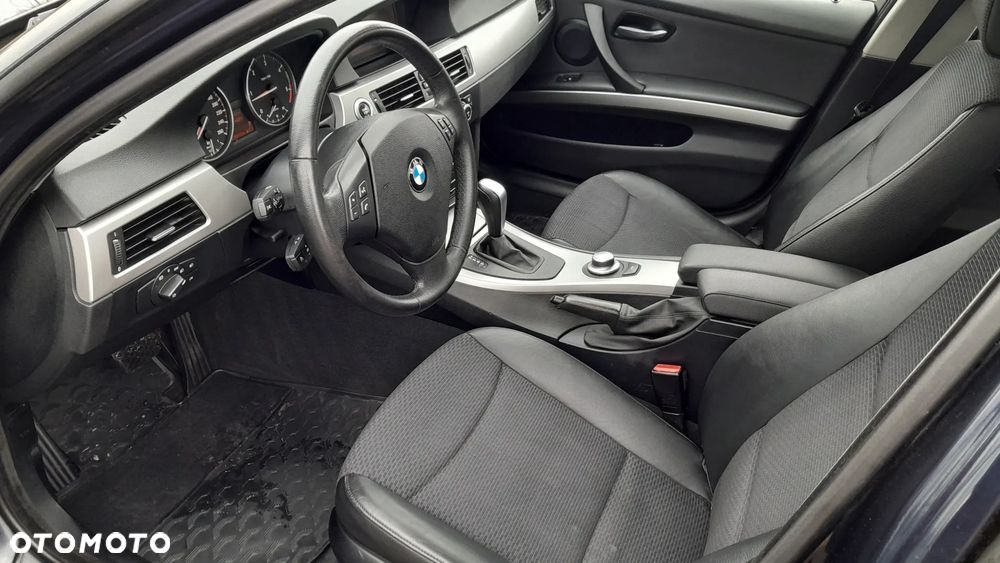 BMW Seria 3 320d DPF - 5