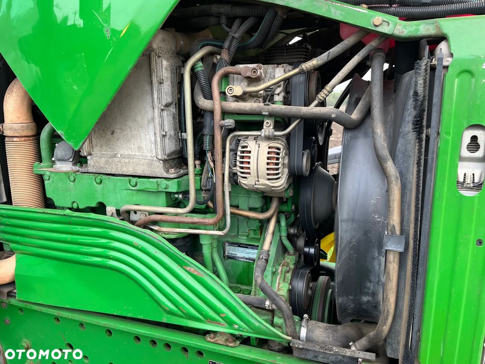 John Deere - 24