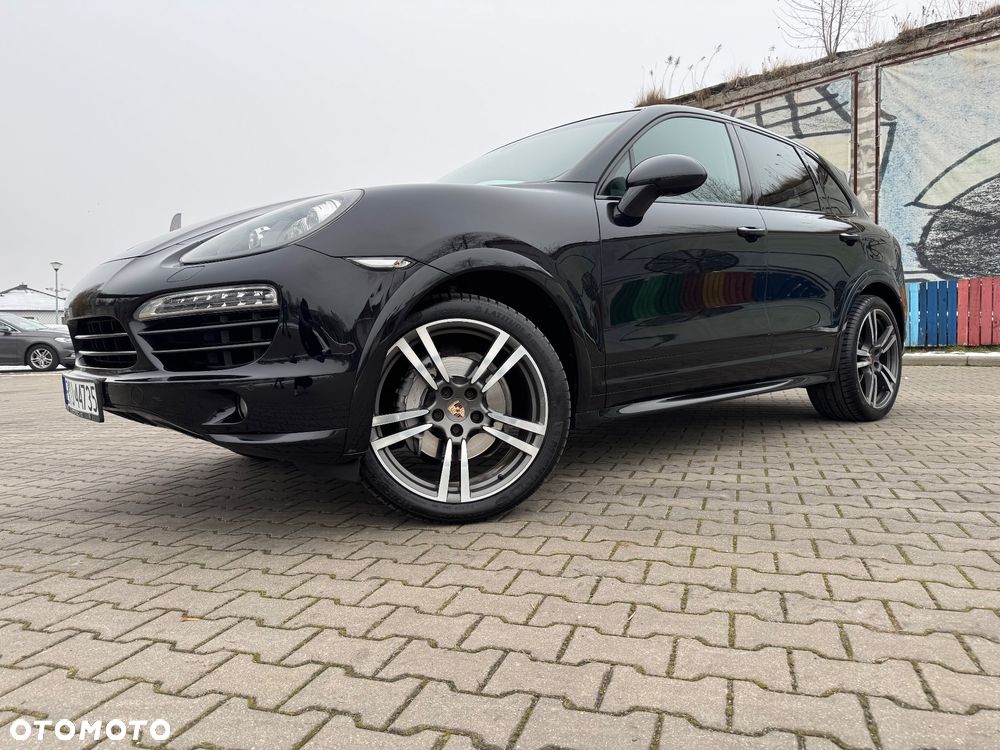 Porsche Cayenne Platinum Edition - 7