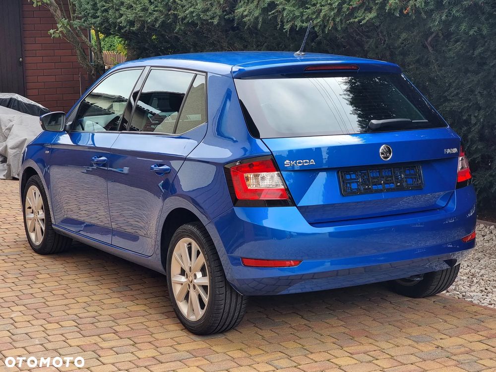 Skoda Fabia 1.0 Clever - 2