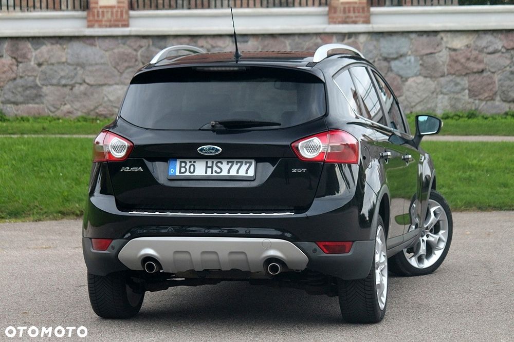Ford Kuga 2.5 4x4 Titanium - 20