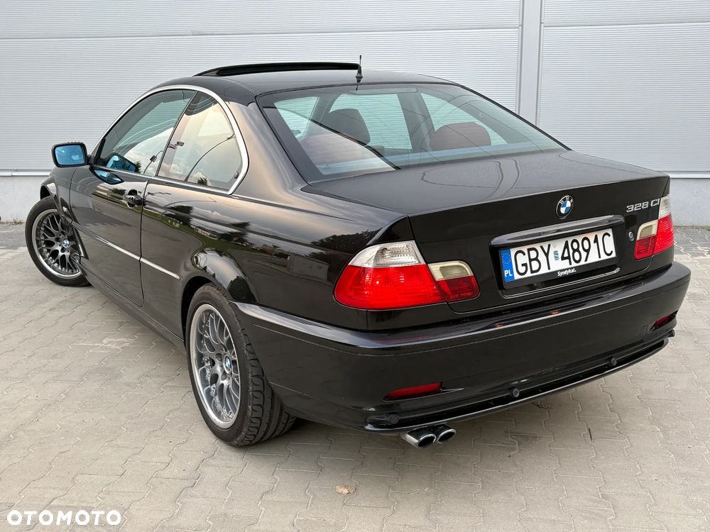 BMW Seria 3 328Ci - 5
