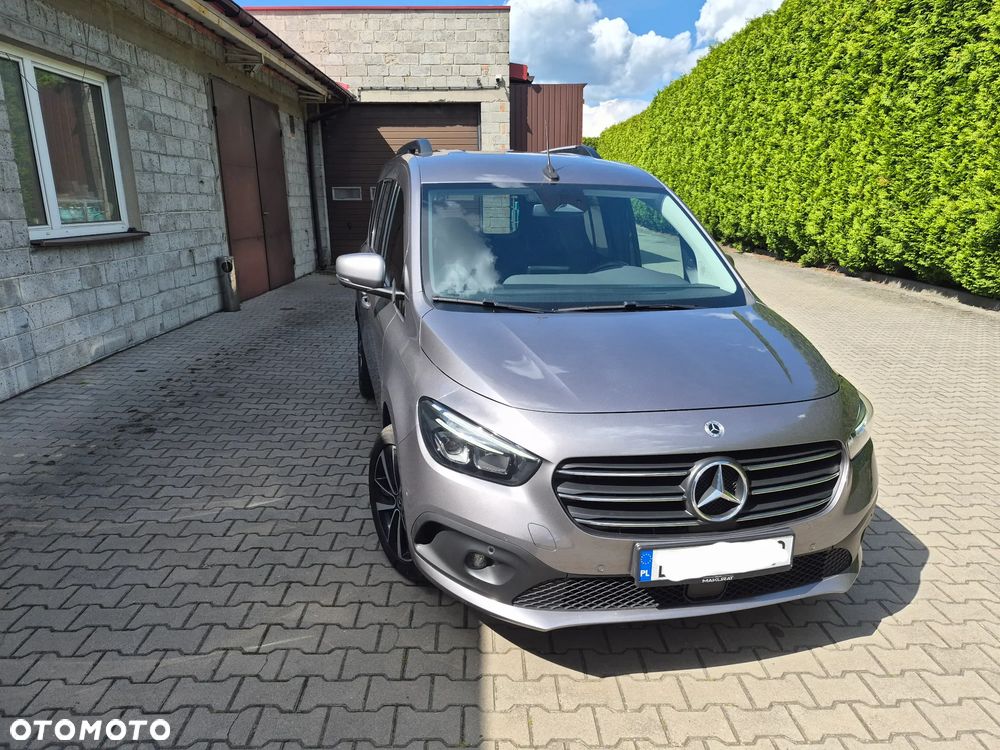 Mercedes-Benz Klasa T 180 d Progressive - 1