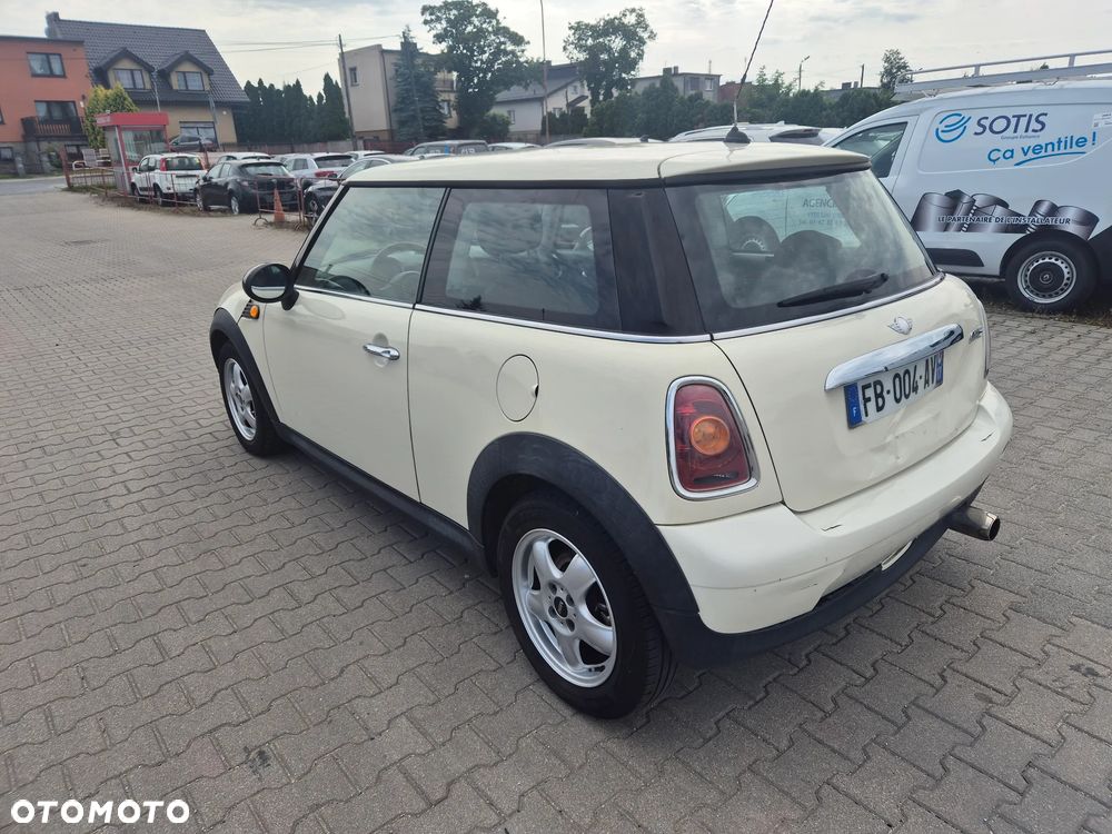 MINI ONE Standard - 6