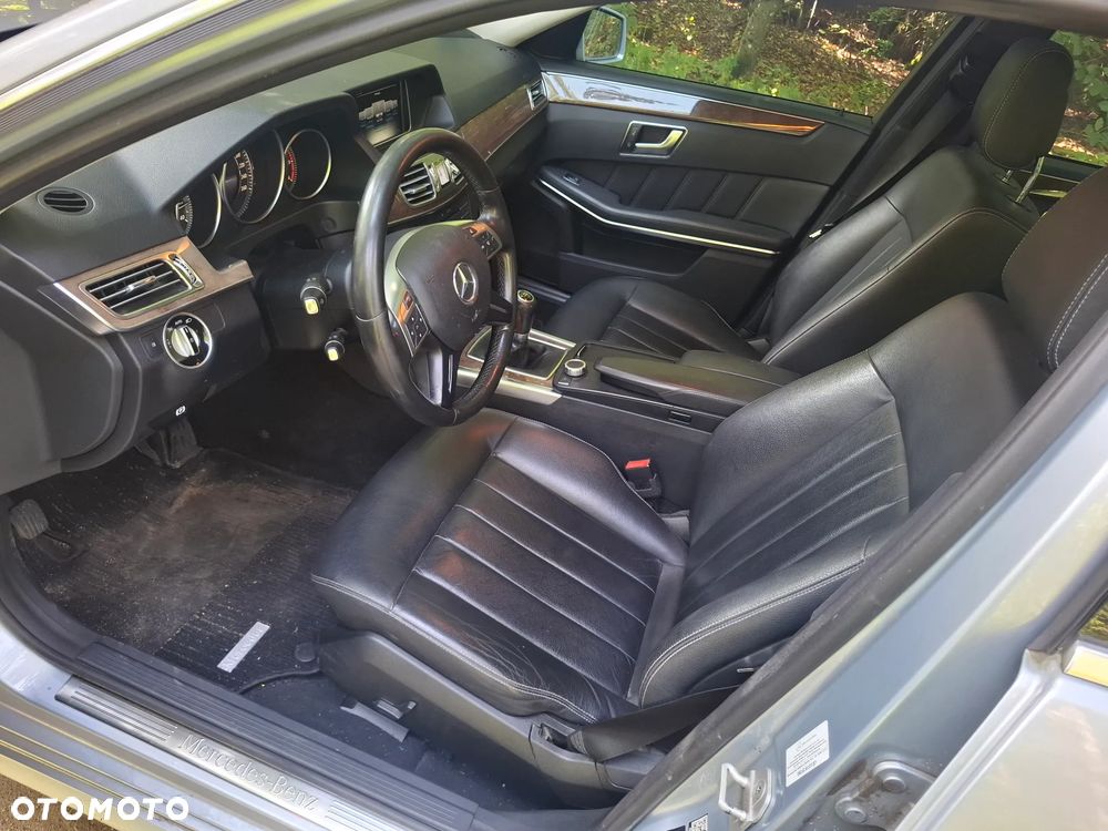 Mercedes-Benz Klasa E 200 BlueTEC - 7