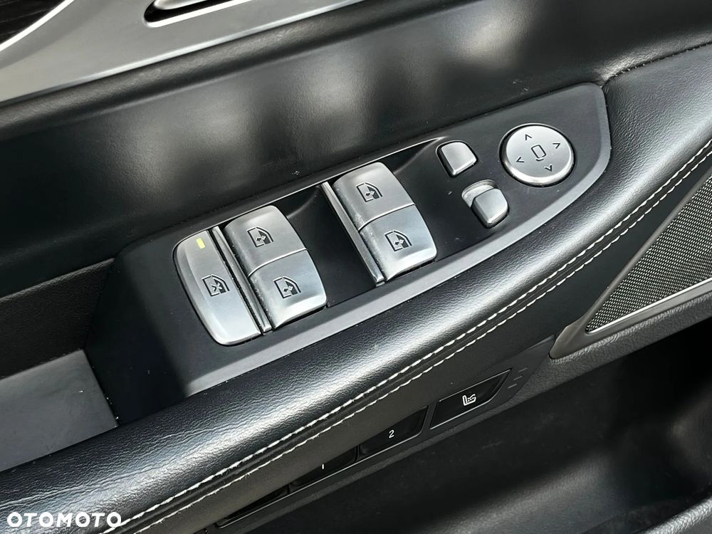 BMW Seria 7 730d xDrive - 31