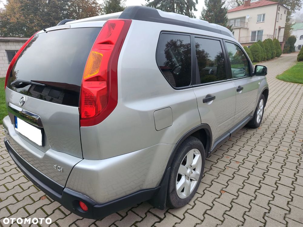 Nissan X-Trail 2.0 dCi SE - 8