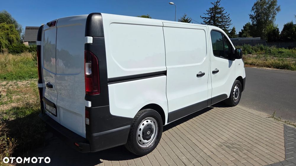 Renault Trafic - 23