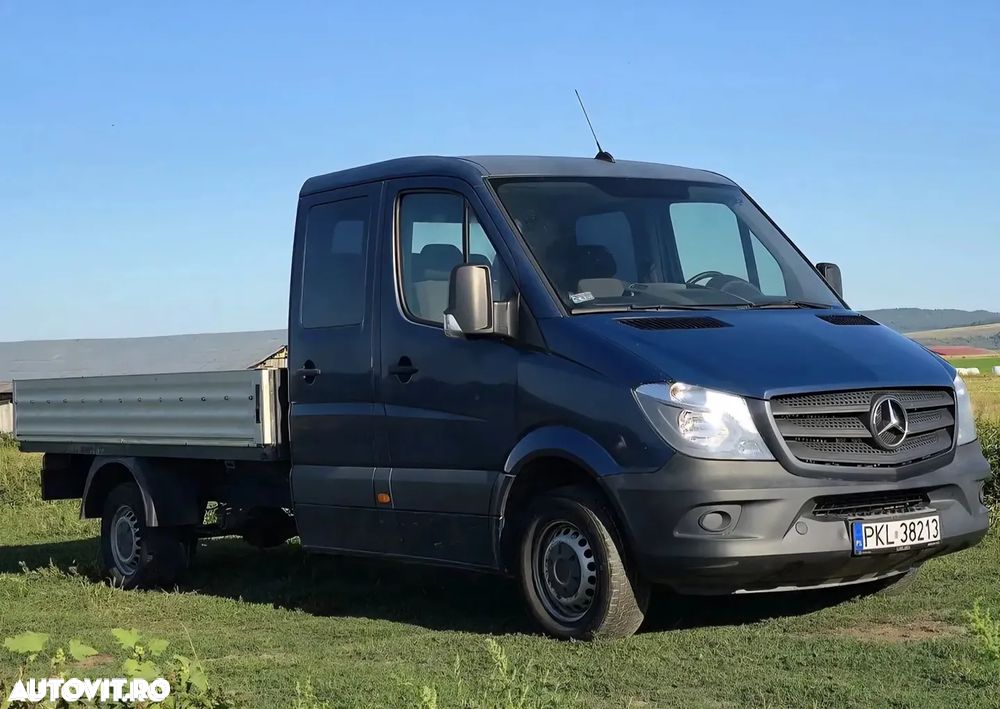 Mercedes-Benz Sprinter - 2