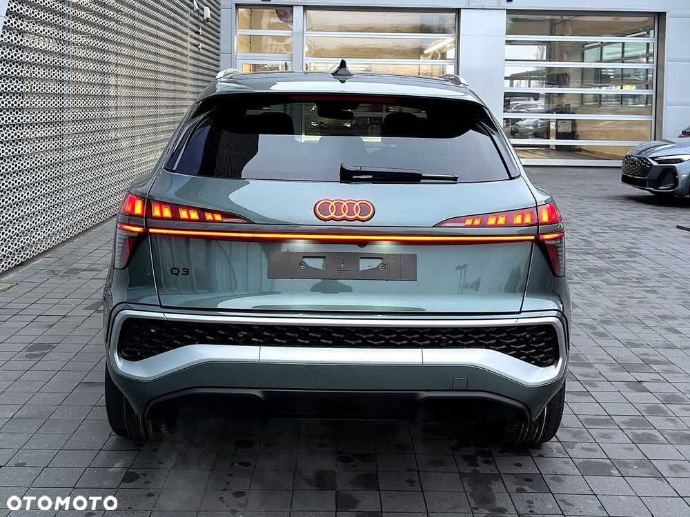 Audi Q3 - 11