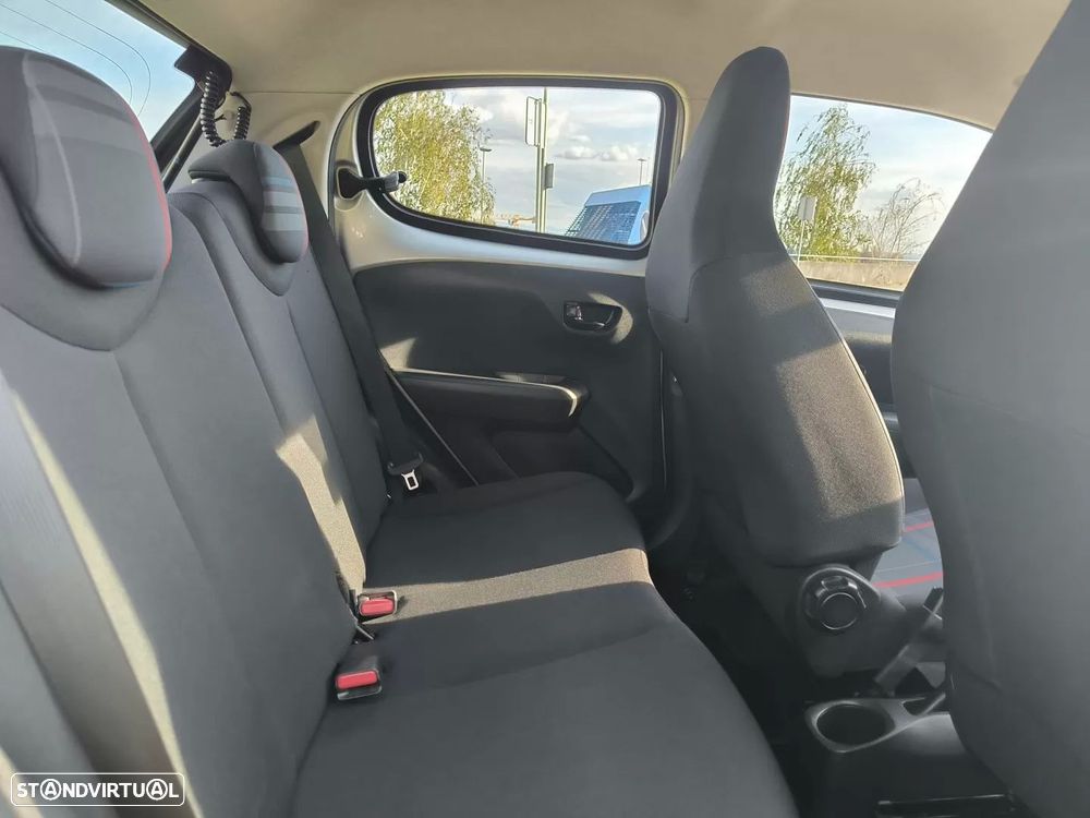 Peugeot 108 1.2 VTi Allure - 16