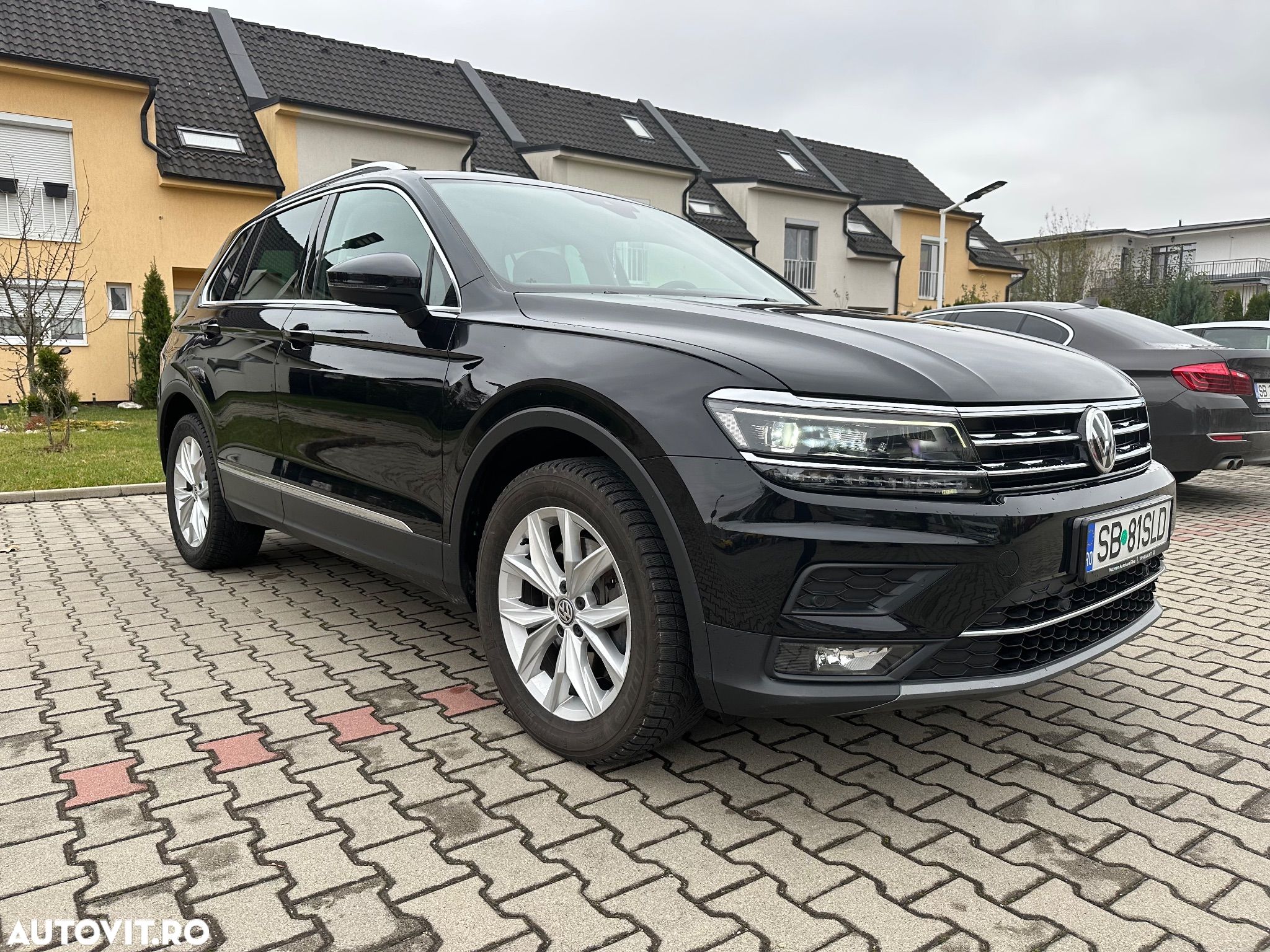 Volkswagen Tiguan 2.0 TDI 4Mot DSG Highline - 1