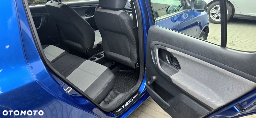 Skoda Fabia 1.4 16V Elegance Plus - 11