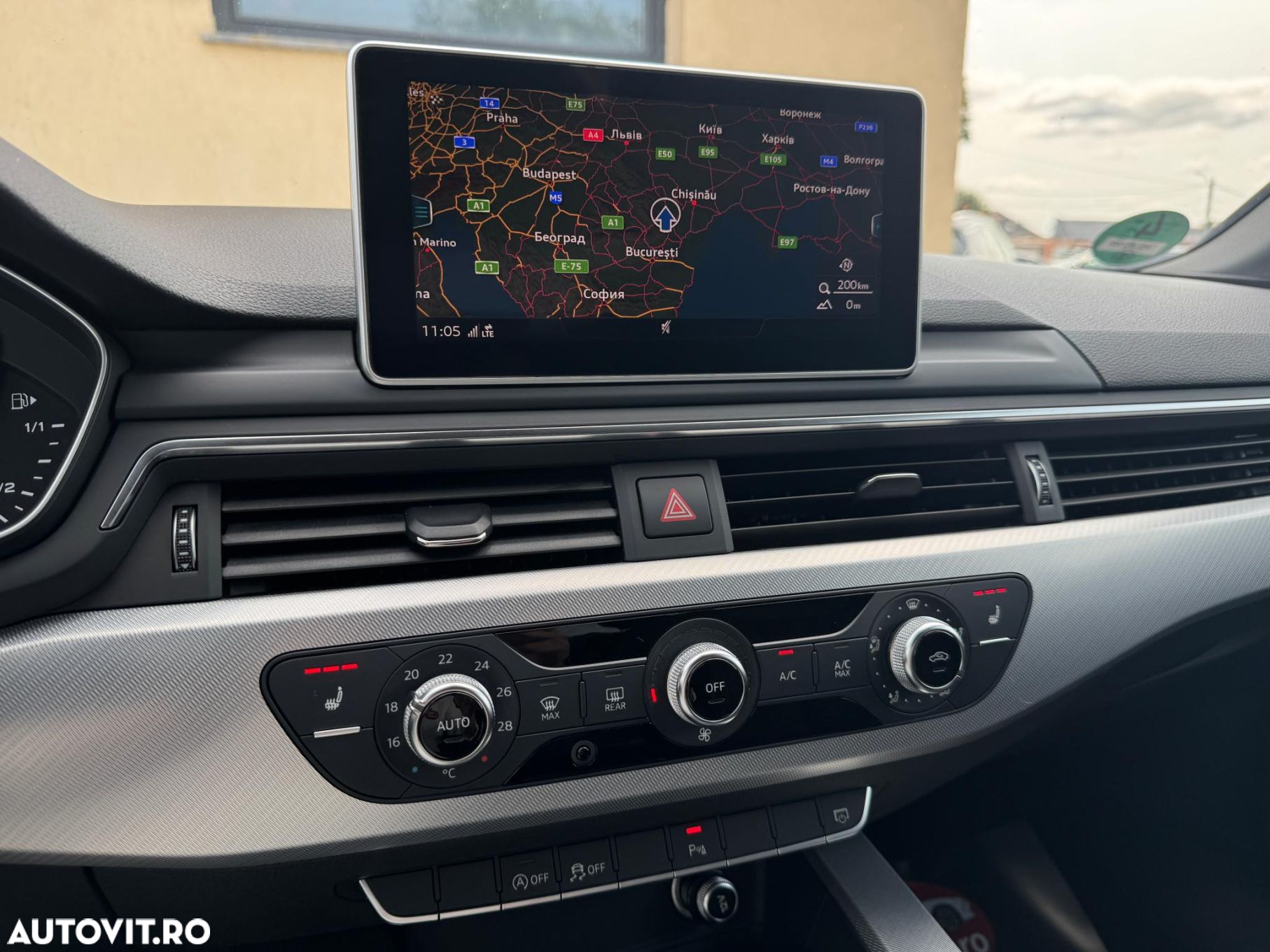 Audi A4 35 TDI S tronic sport - 11
