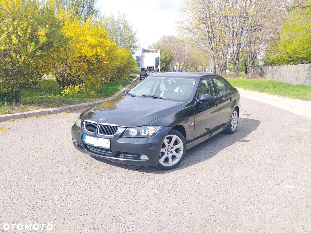 BMW Seria 3 - 1