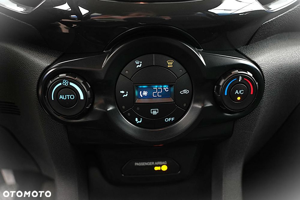 Ford EcoSport - 22