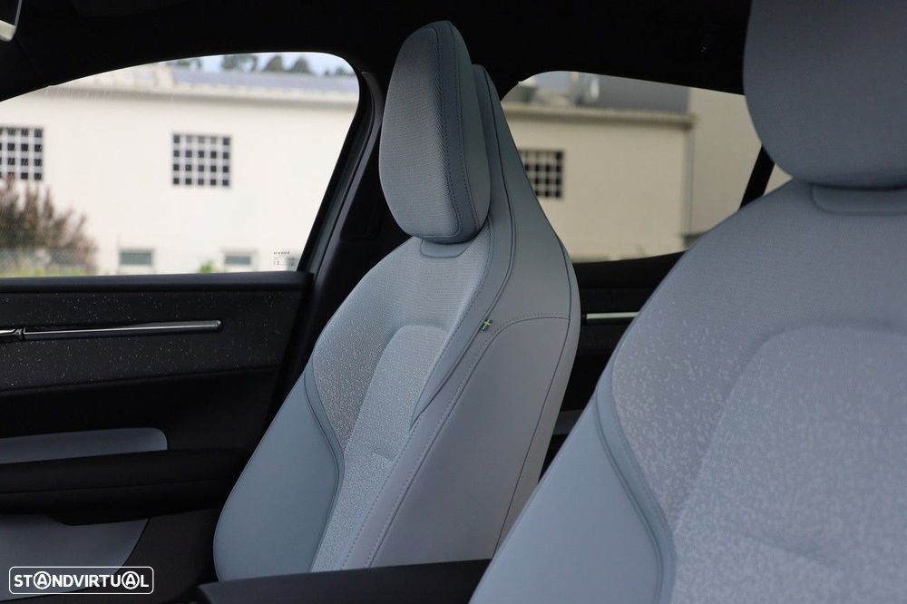 Volvo EX30 69 kWh Twin Motor Ultra - 10