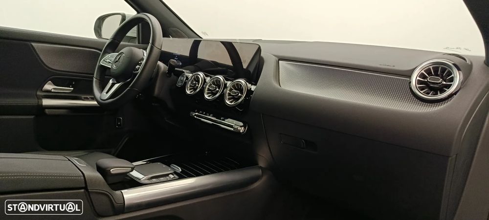 Mercedes-Benz EQA 250+ Edition - 20