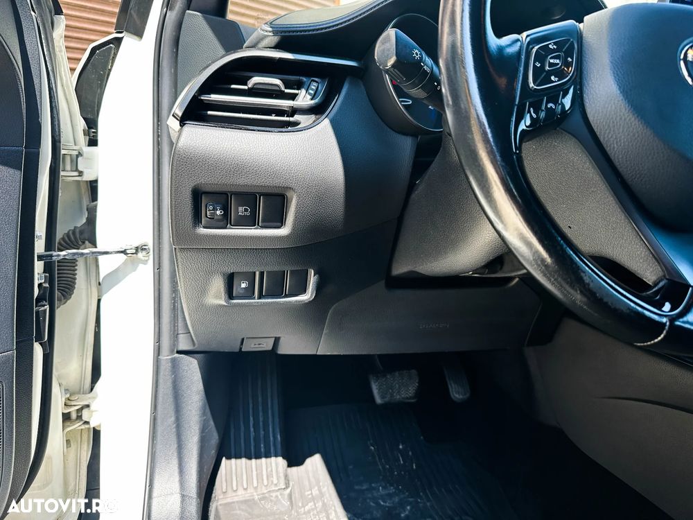 Toyota C-HR 1.8 HSD 4x2 CVT C-ult - 10