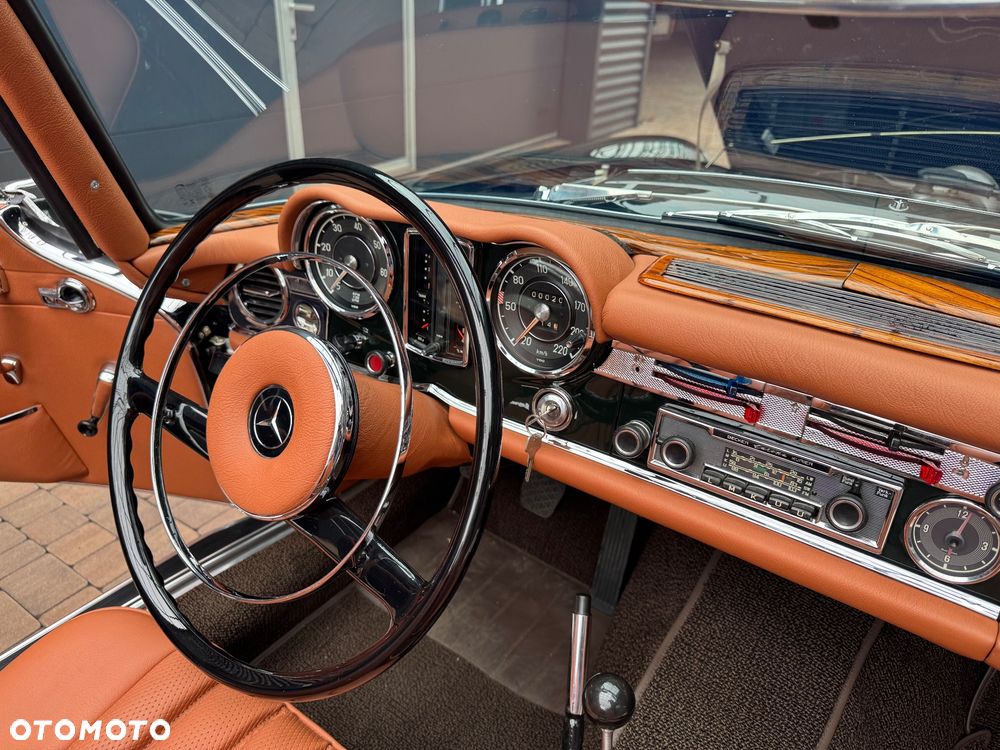 Mercedes-Benz SL - 4