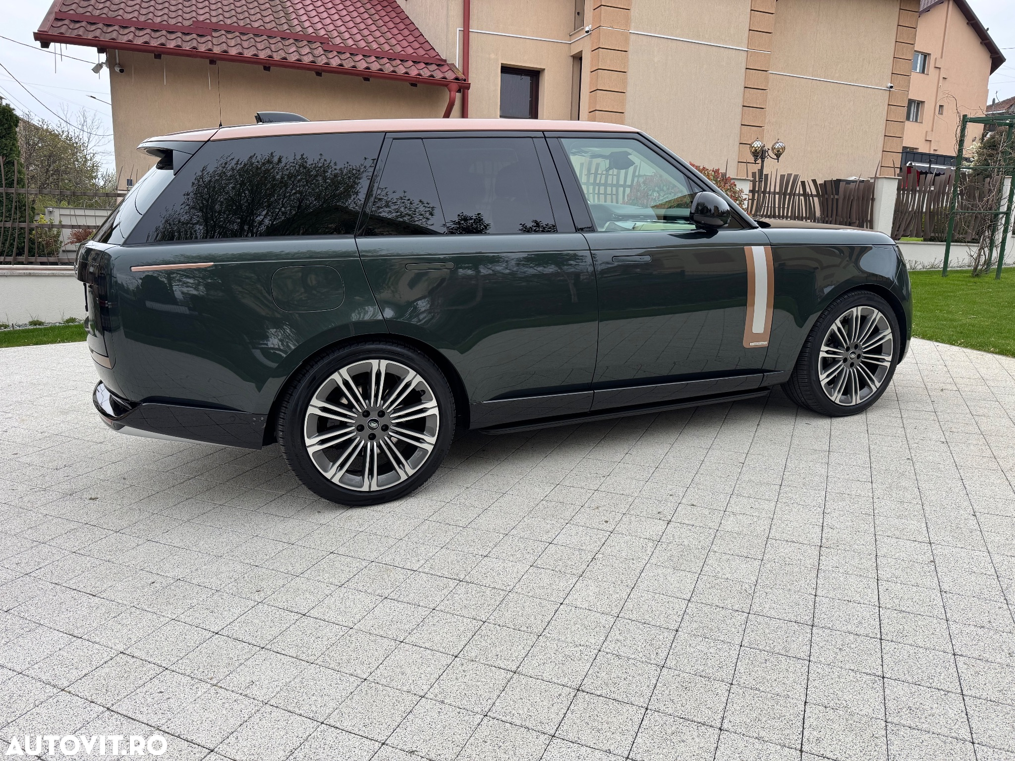 Land Rover Range Rover 3.0 I6 D350 MHEV Autobiography - 16