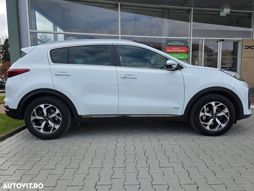 Kia Sportage 2.0 CRDI AWD Eco-Dynamics+ (48V M-H) Aut. GT LINE - 29
