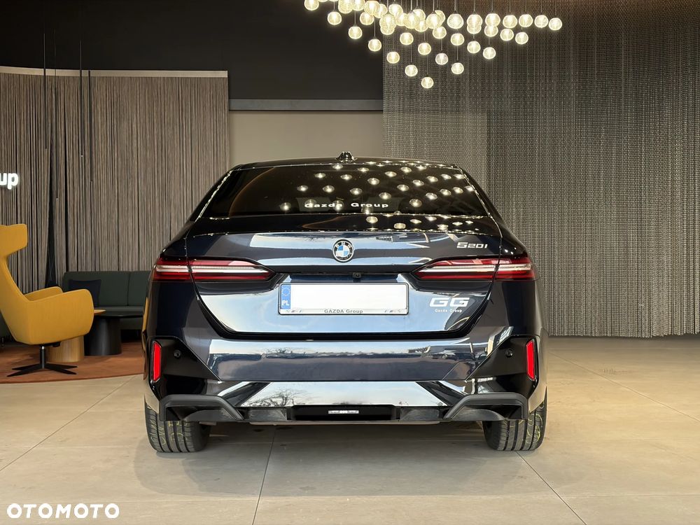 BMW Seria 5 520i mHEV M Sport - 7