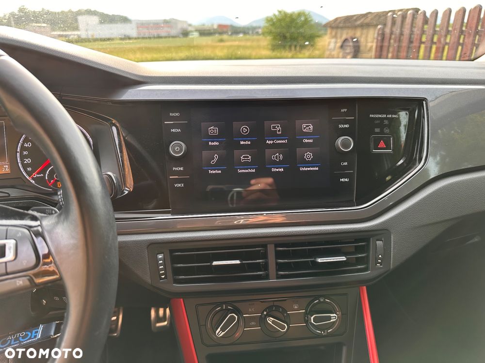Volkswagen Polo 1.0 TSI Highline DSG - 11