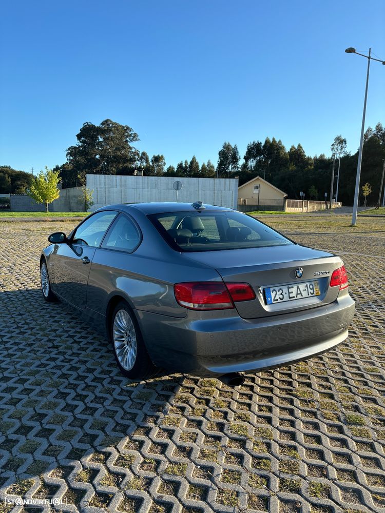 BMW 320 d Coupe Auto - 10