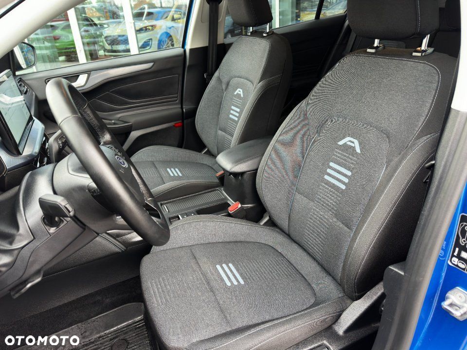 Ford Focus - 13