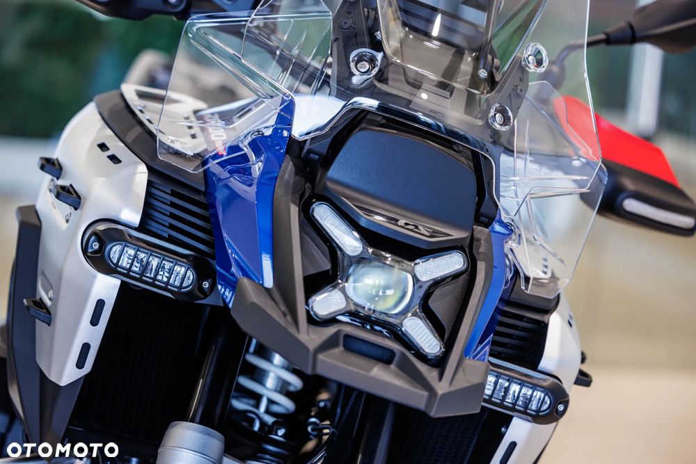BMW R - 19