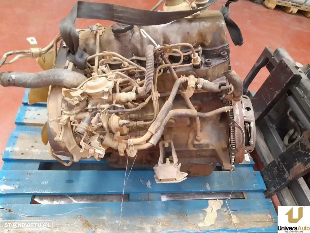 MOTOR COMPLETO MITSUBISHI PAJERO CANVAS TOP 1987 - - 1