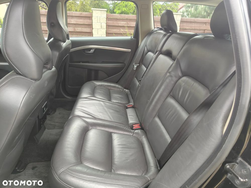 Volvo V70 2.0D Momentum - 22