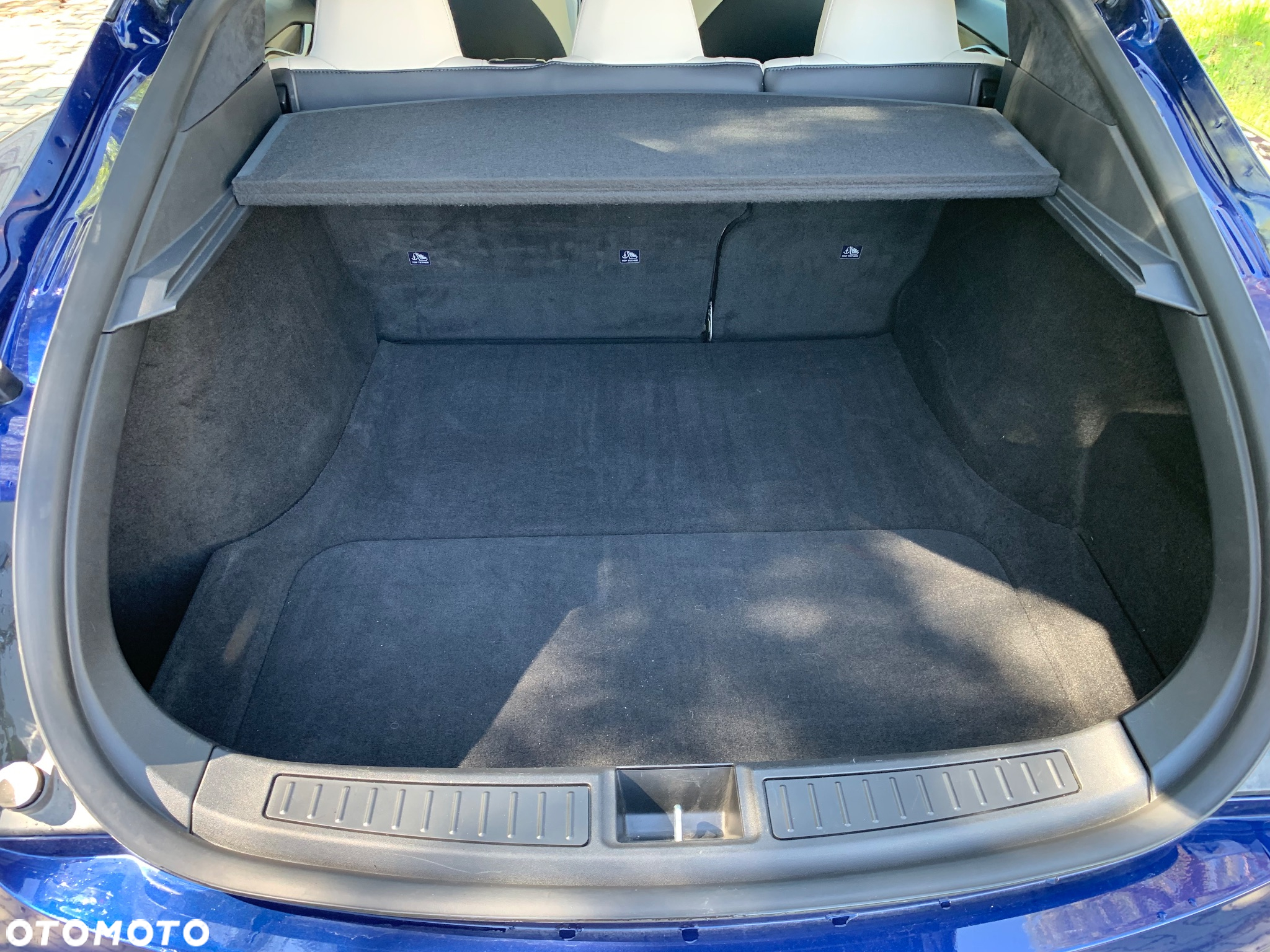 Tesla Model S 100 D Performance - 27