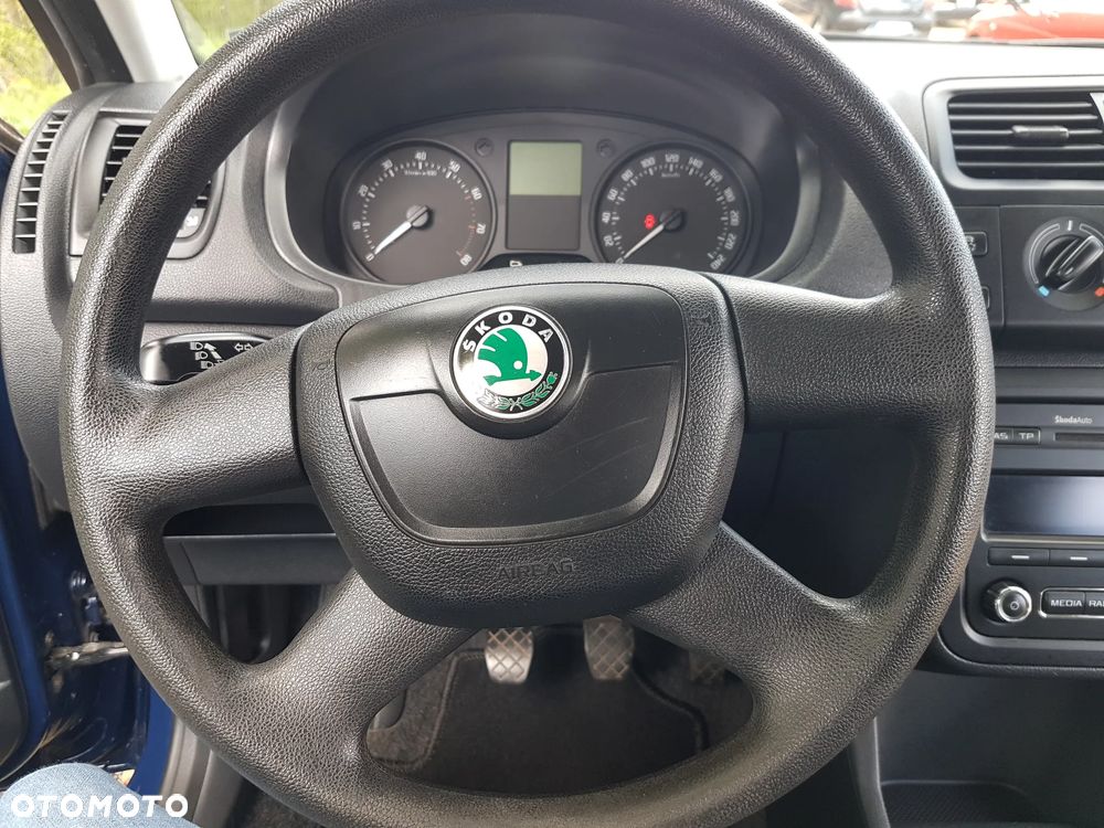 Skoda Fabia 1.2 HTP SPECIAL - 17