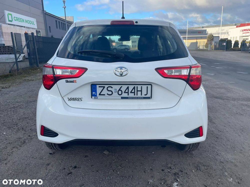Toyota Yaris - 3