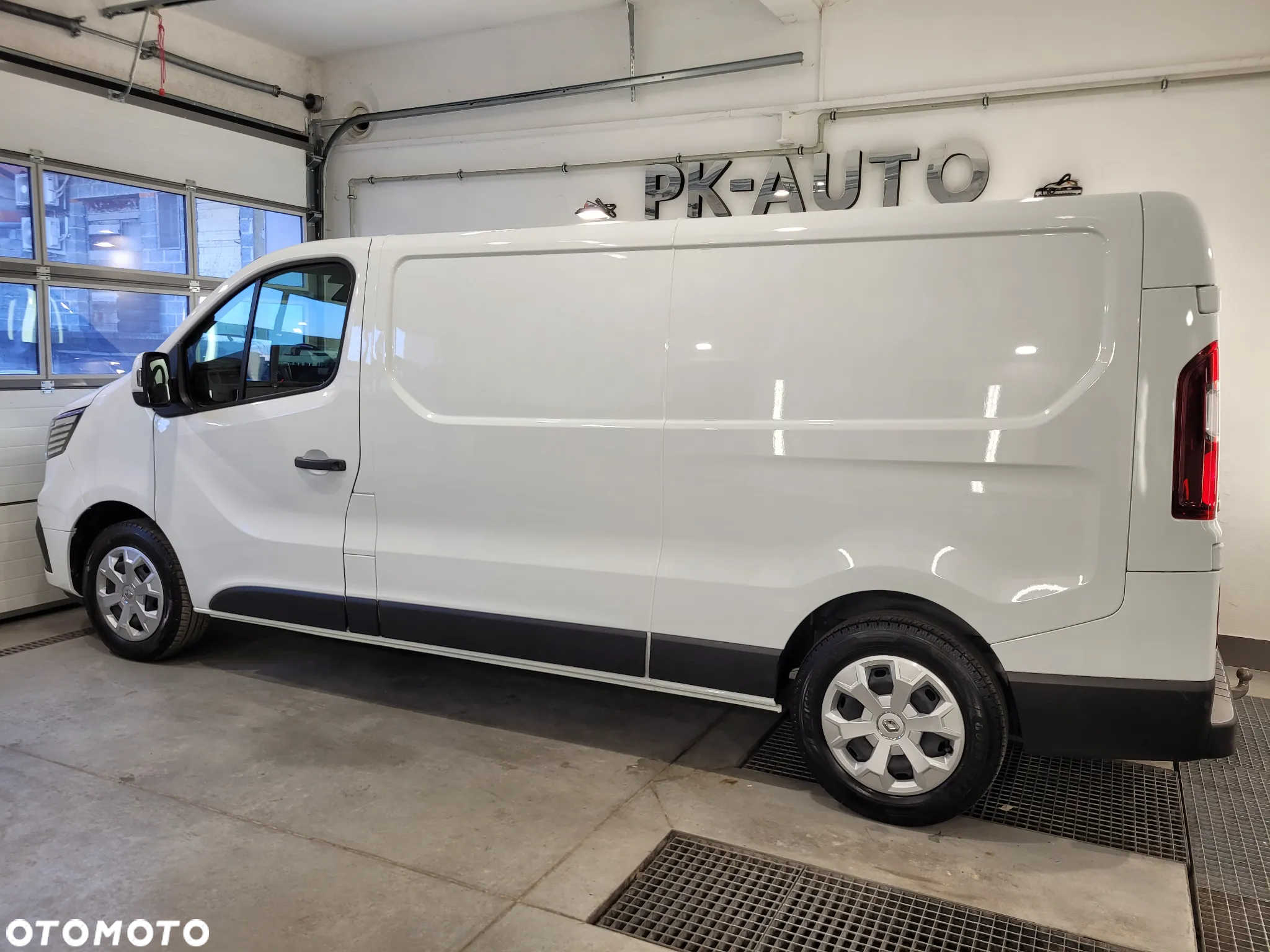 Renault Trafic - 30
