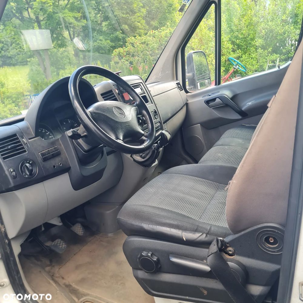 Mercedes-Benz Sprinter - 6