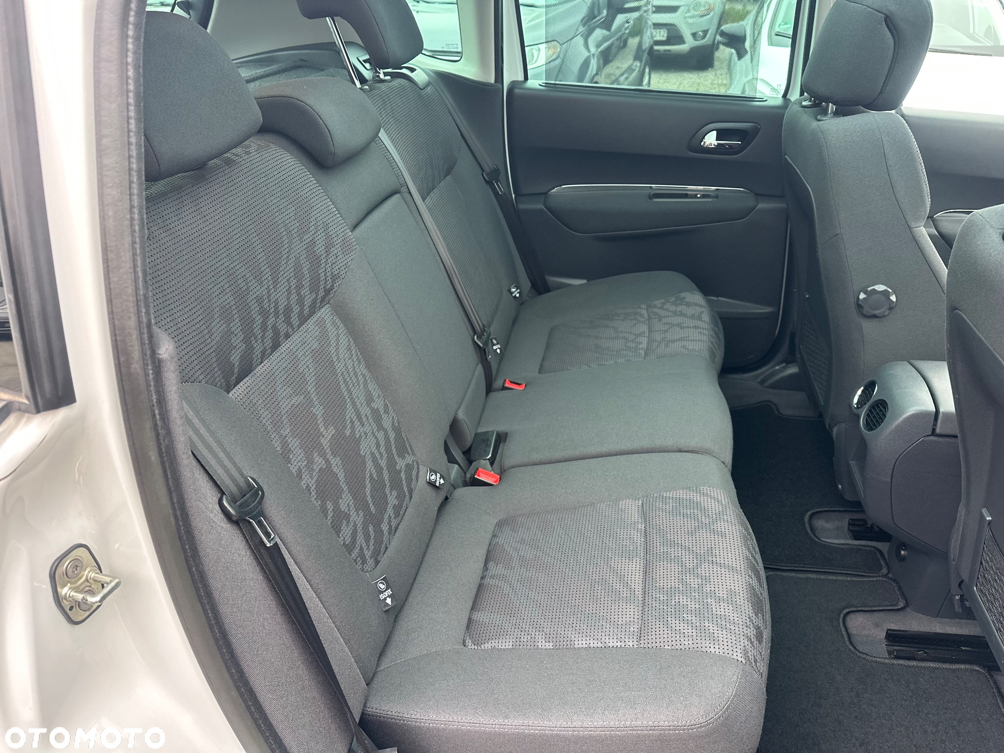 Peugeot 3008 HDi FAP 150 Platinum - 19