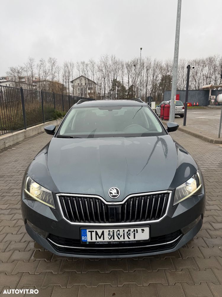 Skoda Superb Combi 2.0 TDI DSG Style - 5