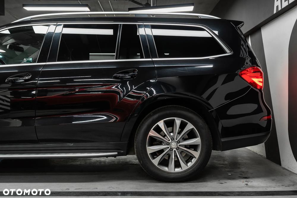 Mercedes-Benz GL 350 BlueTEC 4Matic 7G-TRONIC - 3