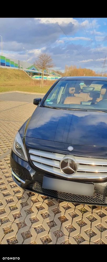 Mercedes-Benz Klasa B 180 CDI (BlueEFFICIENCY) - 1