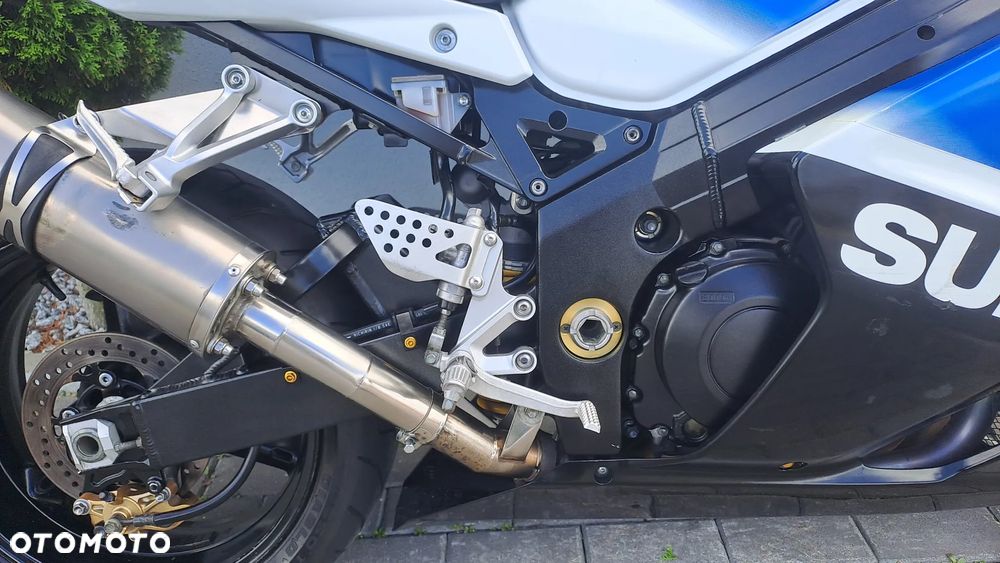 Suzuki GSX-R - 18