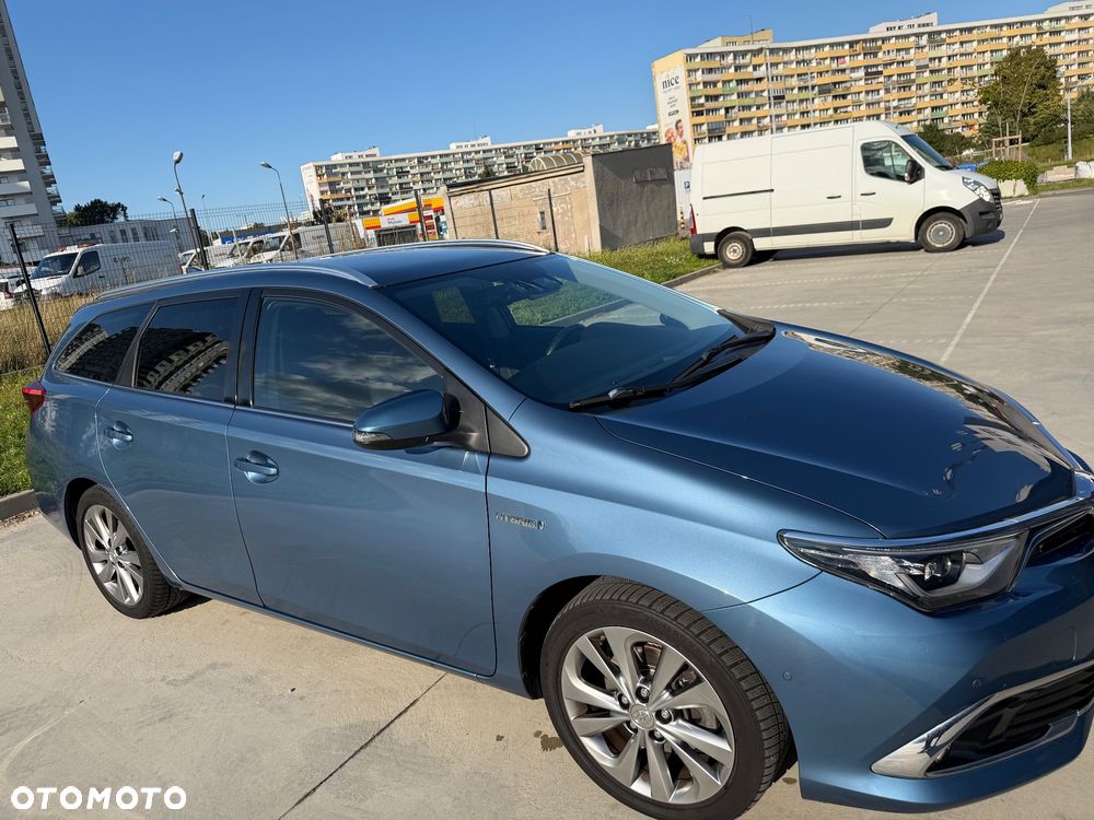 Toyota Auris - 13