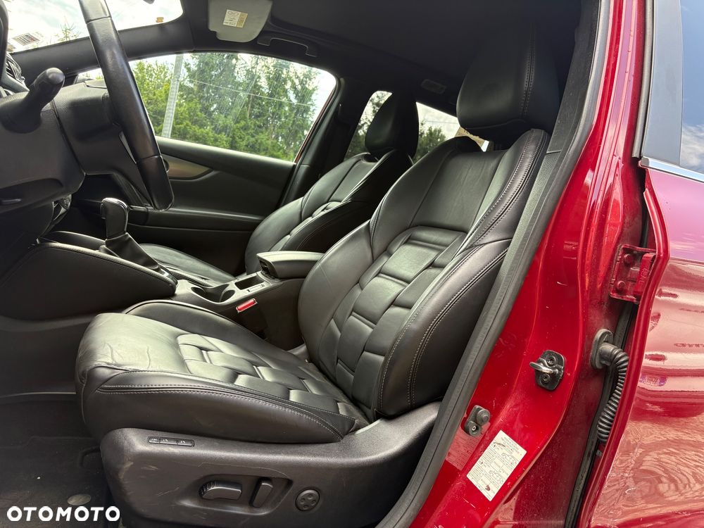 Nissan Qashqai 1.2 DIG-T Xtronic TEKNA+ - 12