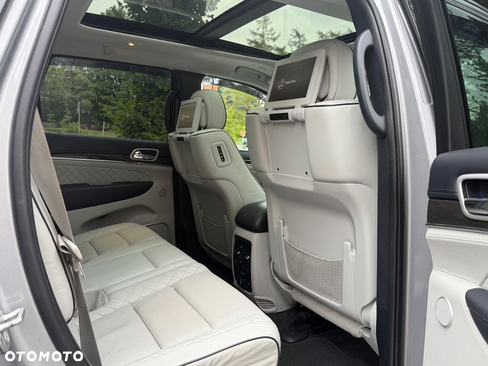 Jeep Grand Cherokee 3.6 V6 Summit - 17