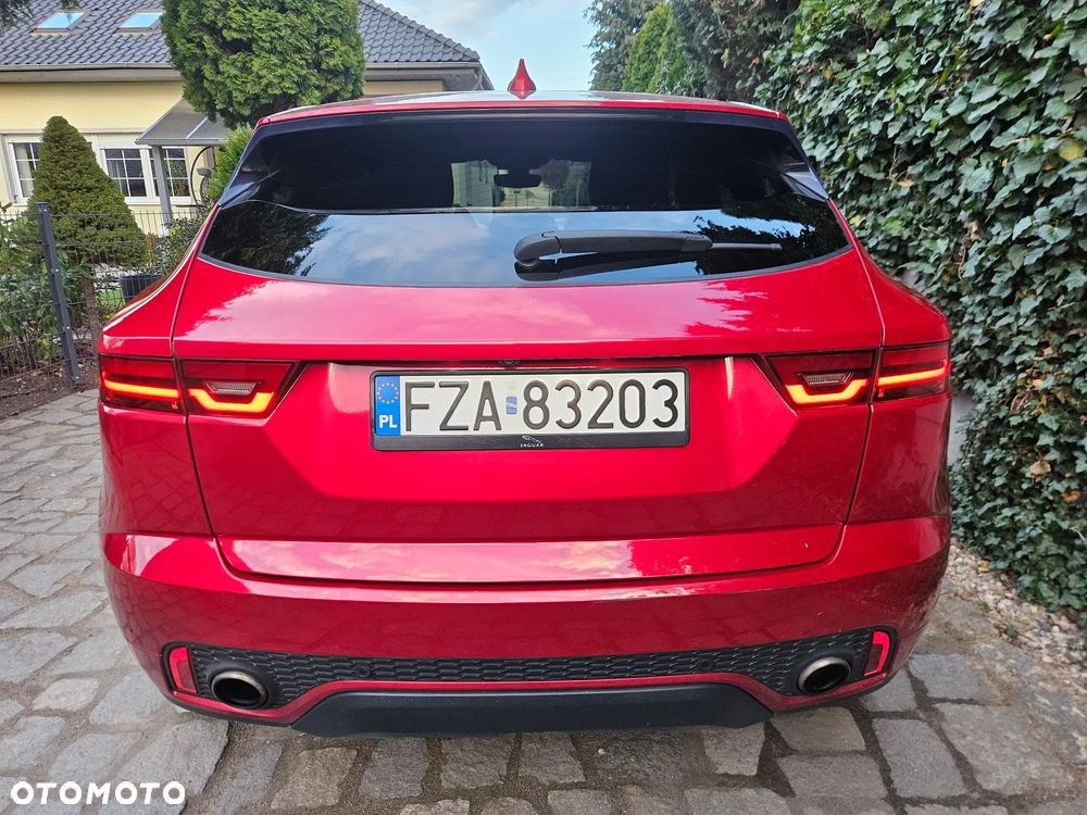 Jaguar E-Pace - 5