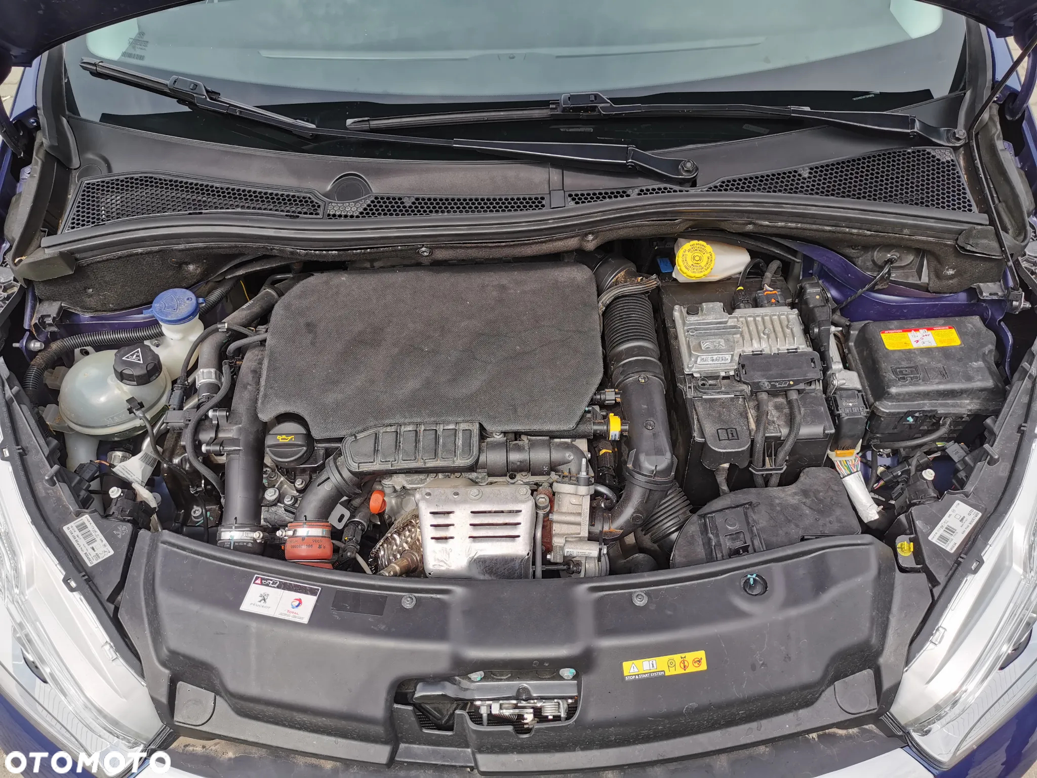 Peugeot 208 1.2 PureTech Allure S&S - 11