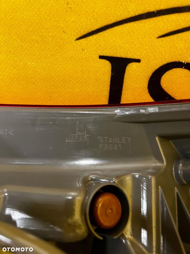 LEWA TYLNA LAMPA W BŁOTNIK INFINITI Q70 M35 EUROPA - 7